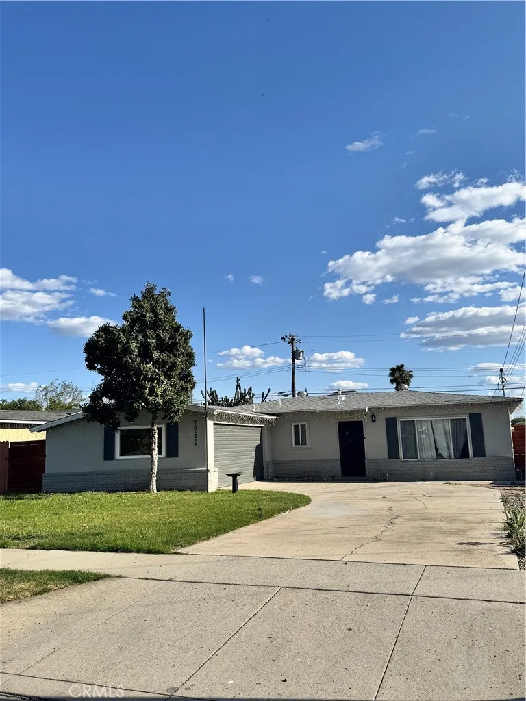 26659 6th St, Highland, California 92346 home-pic-1